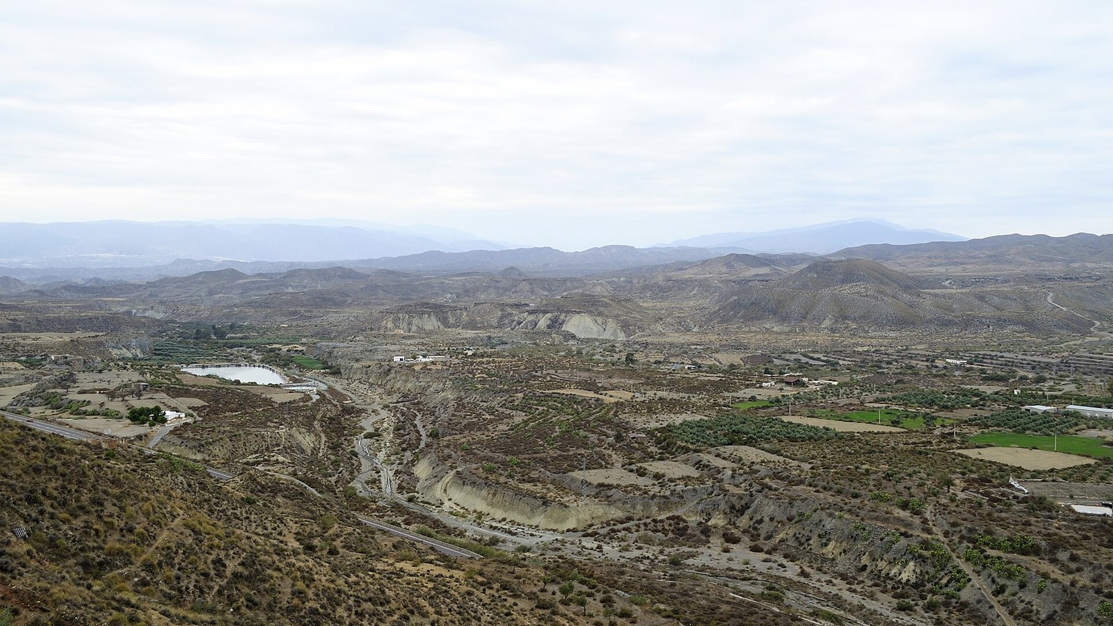 Los badlands del desierto de Tabernas, con barrancos de arcilla